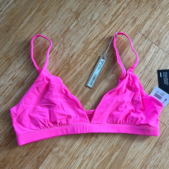 SKIMS Fits Everybody Triangle Bralette - Neon Pink, NWT, large - Picture 1 of 4